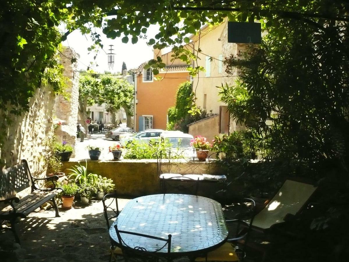 Soleil Et Ombre Hotel Villedieu  Kültér fotó