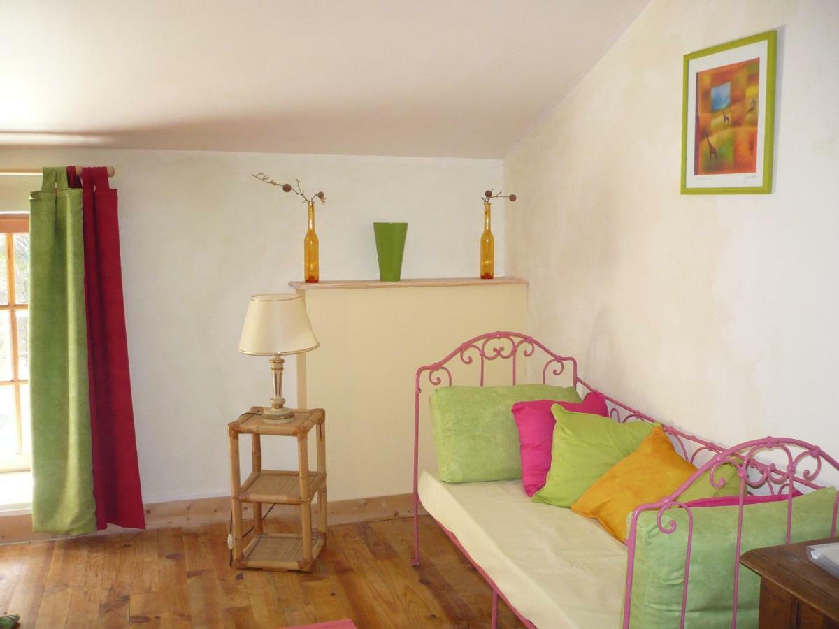 Soleil Et Ombre Hotel Villedieu  Kültér fotó